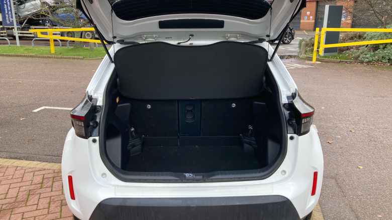 Toyota Yaris Cross 1.5 Hybrid Design 5dr CVT Hybrid Estate